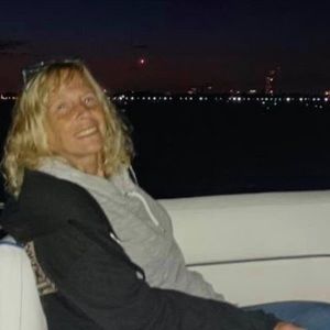 Meet your Posher, Lorraine